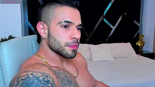Raytorresn Live XXX chat