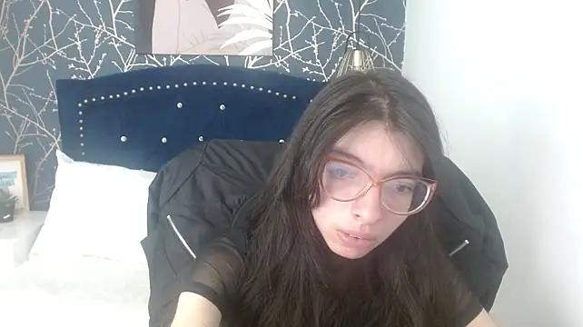 צ'אט XXX בשידור חי של Allyshon_