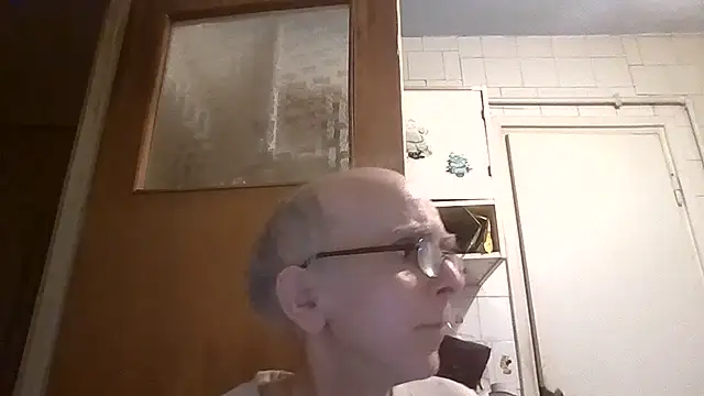 mariusica1@xh Live XXX Chat