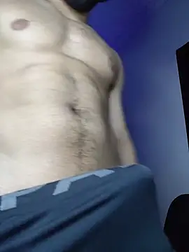 Chat XXX en directo de roxiii_
