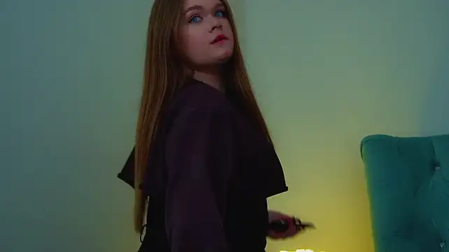 CrystalLyons Chat XXX live
