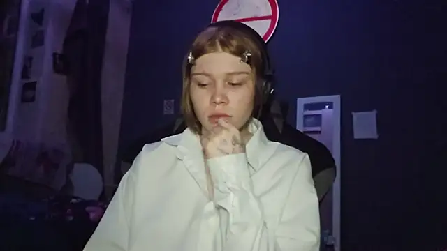 צ'אט XXX בשידור חי של LizaVogan