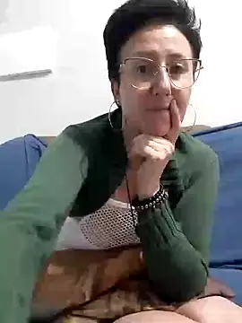MILEIDE980's Live XXX Chat