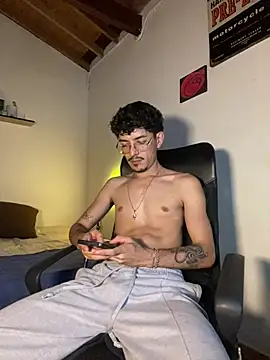 Chat XXX ao vivo de oreuk_dv