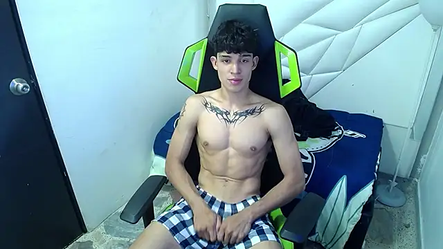 Liom_Gymn Live XXX chat