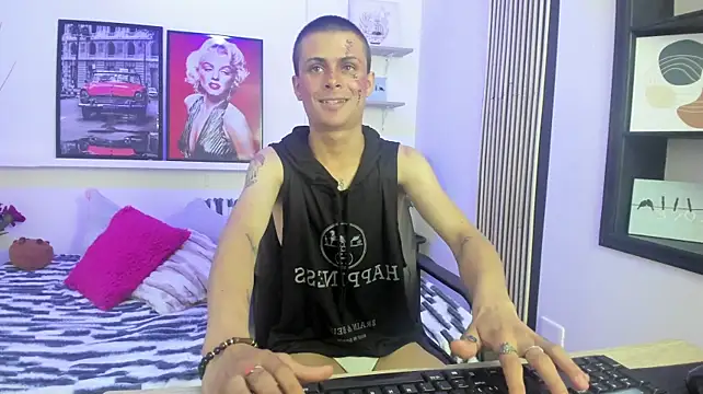 Nezha03 élő XXX-chatje