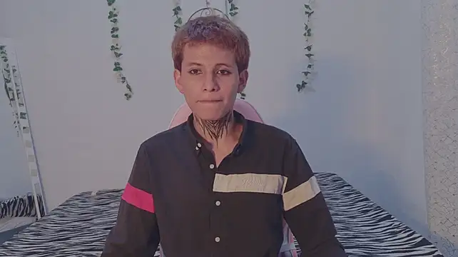 צ'אט XXX בשידור חי של Bellamy_015