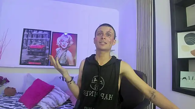 צ'אט XXX בשידור חי של Nezha03