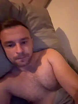 AleJaja92 élő XXX-chatje