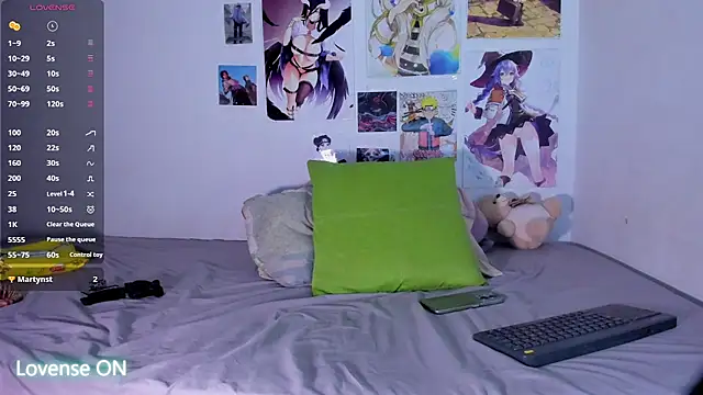 צ'אט XXX בשידור חי של Beverlydoll_
