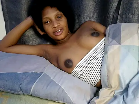 צ'אט XXX בשידור חי של fuckaddict_reggy