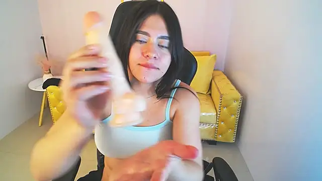 צ'אט XXX בשידור חי של SoftGirlie_ch