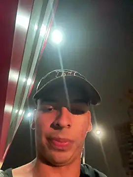 The_Conquer Chat XXX live