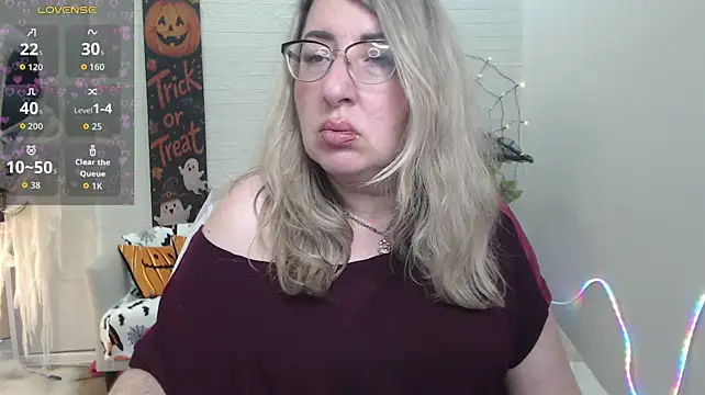 Chat +18 de KKMimiKK ao vivo