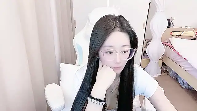 -qingqing's Live XXX Chat