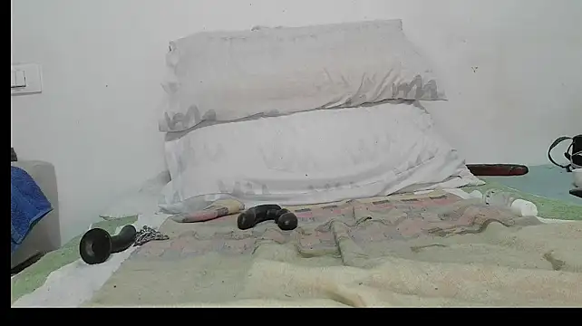 XXX chat uživo modela canarito18