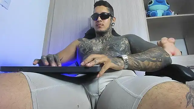 JAXXXONHERD Chat XXX in diretta