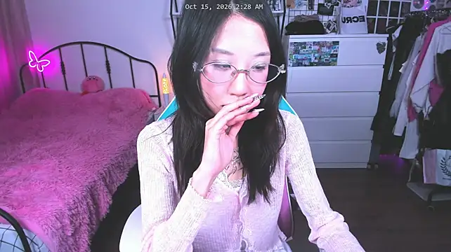 Živý XXX chat ashleywowmeow
