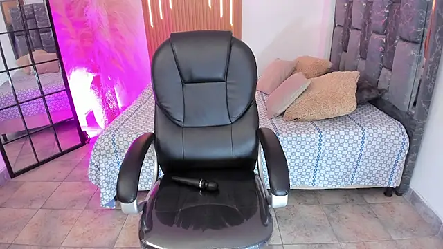 dulce-nicoll's Live XXX Chat