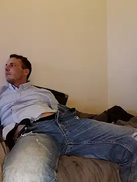 erikdanil's Live XXX Chat