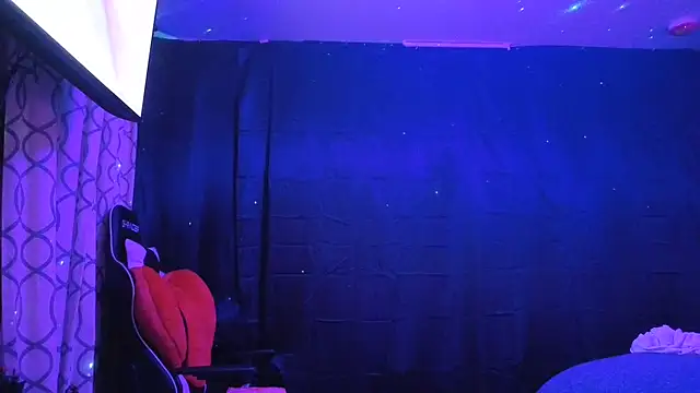 NEWHUNGBOY's Live XXX Chat