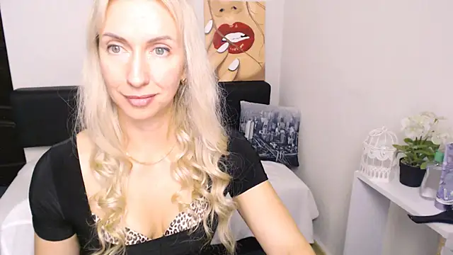 Cute_Smile_Shy's Live XXX Chat