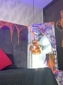 XXX chat uživo modela Lunna_Rossee