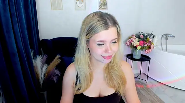 FollowLovee Live XXX-Chat
