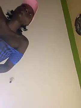 Vivi_na19 Chat XXX in diretta
