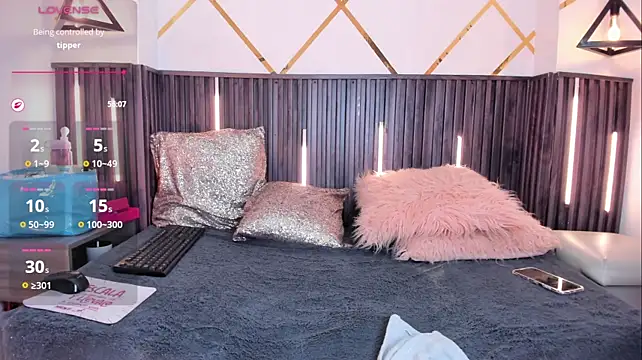 Chat +18 de MeganNightt ao vivo
