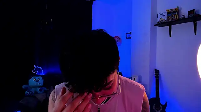 Sam_Bartonn 现场XXX聊天