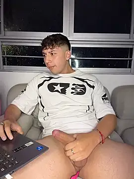 OLIVER_K Chat XXX live