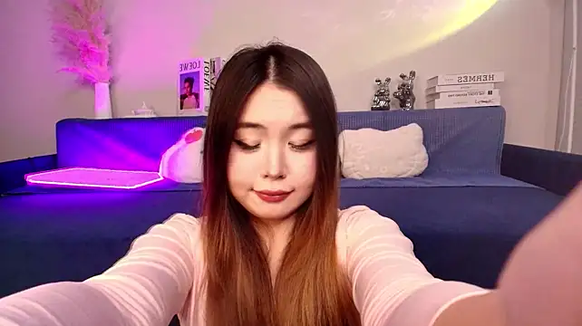 yummy_yuna's Live XXX Chat