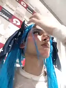 cami_valkyrieのライブXXXチャット