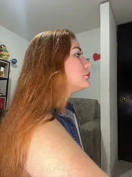Celestedubois Adlı Modelin Canlı XXX Sohbeti