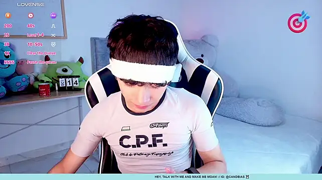 Niico_Cruz Chat XXX in diretta