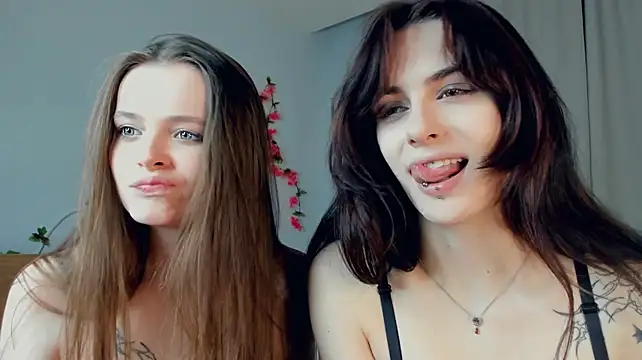 Chat XXX ao vivo de KrystalTrudel