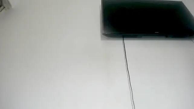 Fox_Loves Adlı Modelin Canlı XXX Sohbeti