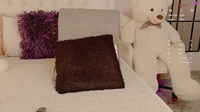 Rubyross21 élő XXX-chatje