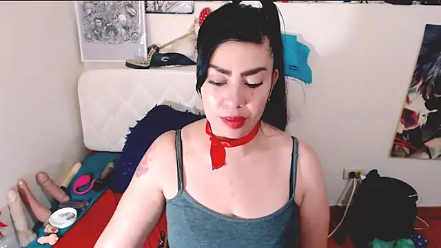 צ'אט XXX בשידור חי של luisahott