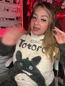 EMILY_DEGRAAF's Live XXX Chat
