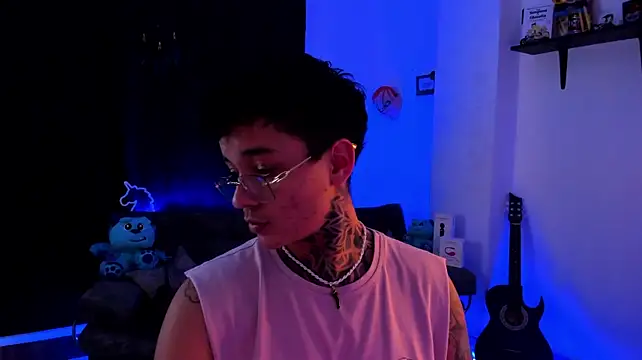 Sam_Bartonn 라이브 XXX 채팅