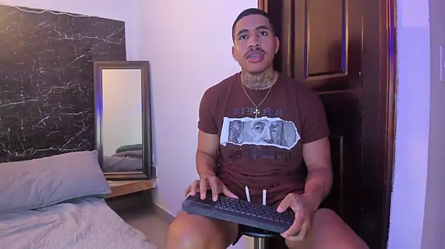 Chirshot_ – Naživo XXX chat
