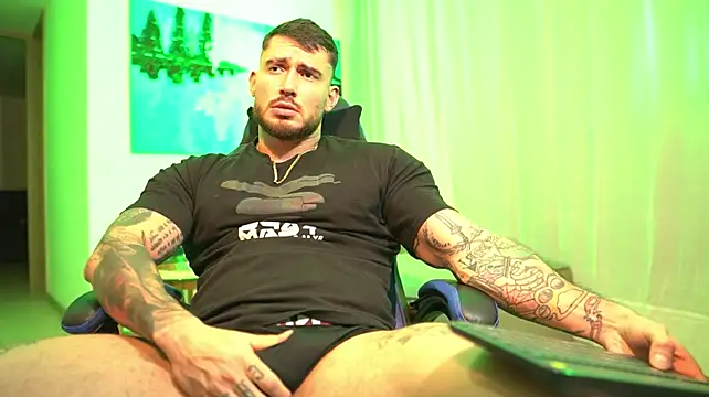 DimitriSullivan_ live XXX chat