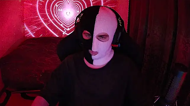  Онлайн чат XXX fame_bc