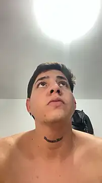 Chat +18 de Fozil_Dvice ao vivo