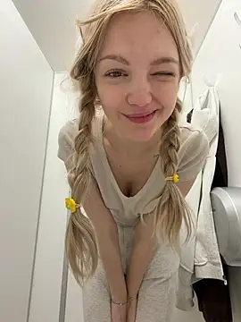 elsawhere Adlı Modelin Canlı XXX Sohbeti