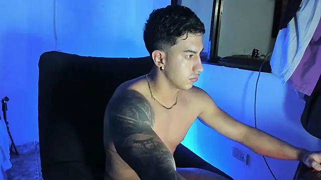 Axel_hendrickのライブXXXチャット