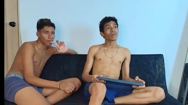 Chat XXX en directo de GREAT_BALLS