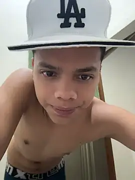 XXX chat uživo modela jhan_pierce22